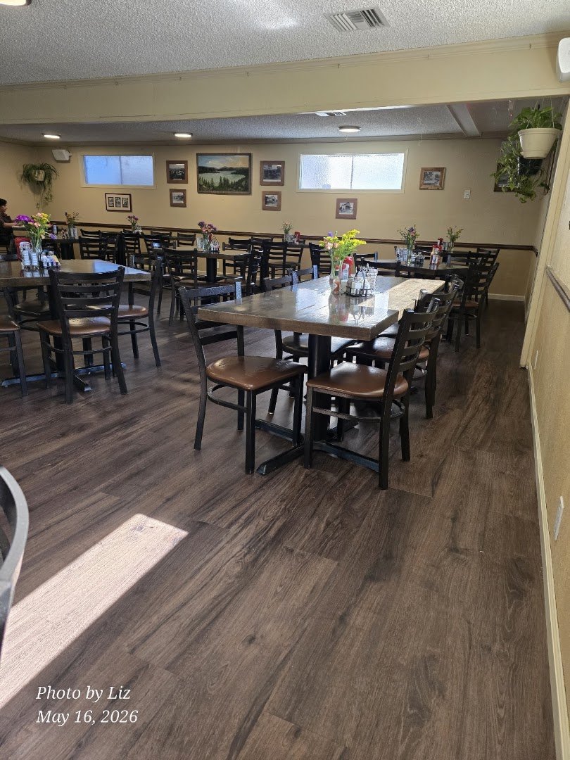 Club Calpella Restaurant exterior in Ukiah